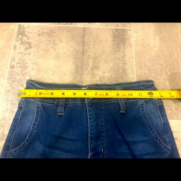 ❤️🔥YMI Kozy Fit Distressed Jeans Jogger Style ❤️🔥Measurements in Photos❤️🔥 - Picture 11 of 14